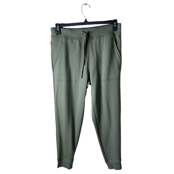 UGG Fleece Jogger Pants Womens Size XL Straight Leg Drawstring Elastic Waist NWT - Picture 1 of 10